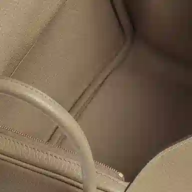 HERMES Lindy 26 Clemence