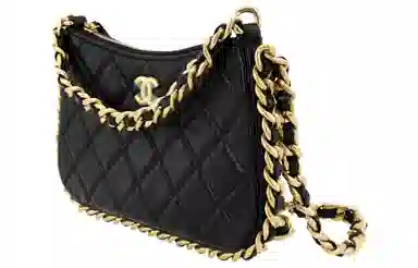 CHANEL 23B Hobo
