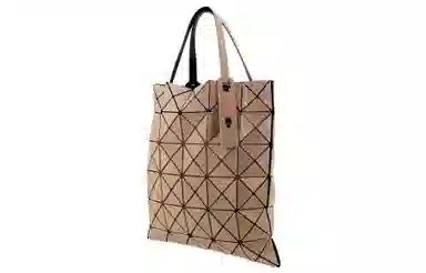 ISSEY MIYAKE LUCENT 228 Tote