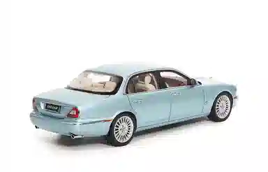 Almost Real 118 XJ6 X350