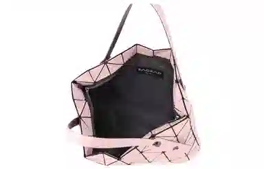 ISSEY MIYAKE ROCK MATTE Tote