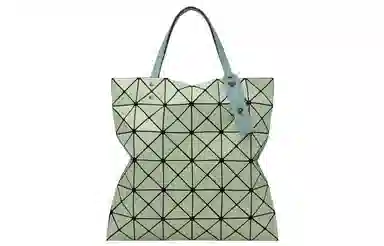 ISSEY MIYAKE Lucent Gloss Mix