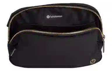 lululemon Everywhere Belt Bag Black Gold