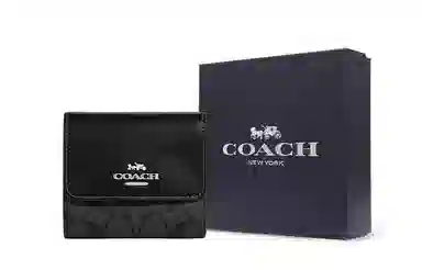 COACH Trifold Wallet 11