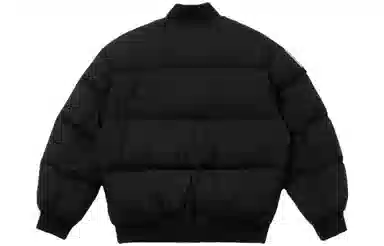 New Era x MLB Yankees Down Jacket Black