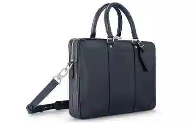 LOUIS VUITTON Porte Document Voyage