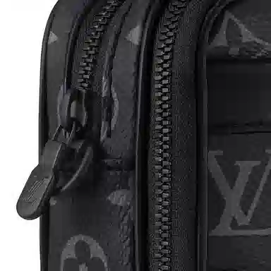 LOUIS VUITTON Alpha Nano