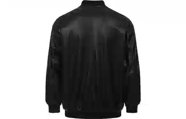 11ESTRANGER ASTRANGER