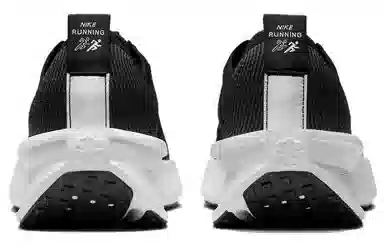 Nike Interact Run Black