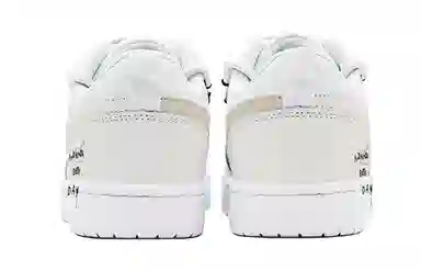 Nike Court Borough GS