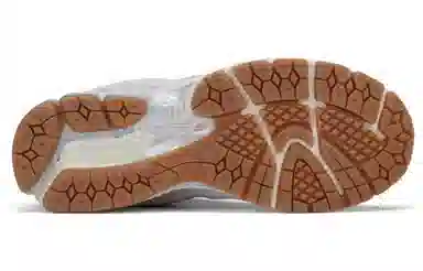 New Balance 2002R Gore-Tex