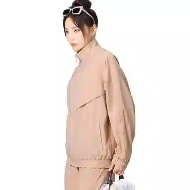 MOLY VIVI 2023