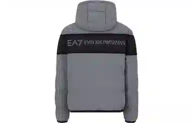 EMPORIO ARMANI EA7 Logo