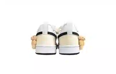 Nike Court Borough GS