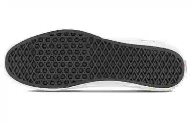 UNDEFEATED x Vans Old Skool