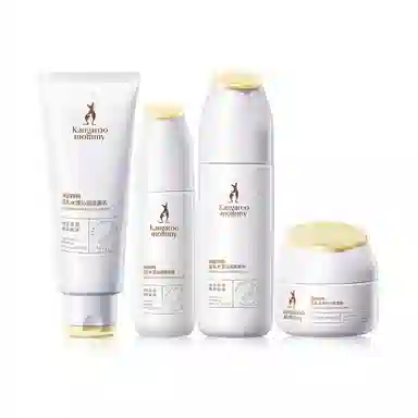 Kangaroo Mommy + 3 4