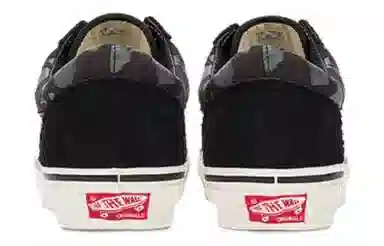 UNDEFEATED x Vans Old Skool