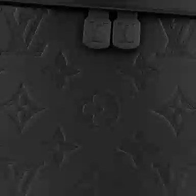 Louis Vuitton Discovery PM Black