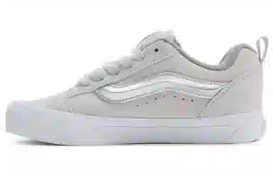 Vans Knu Skool