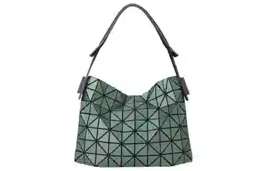 ISSEY MIYAKE Tote