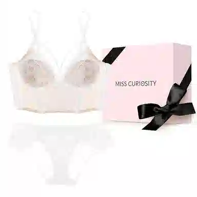 MISS CURIOSITY X 31RUE