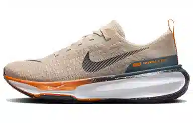 Nike Invincible Run 3 Brown