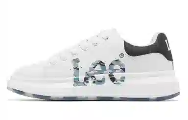 Lee Sneakers