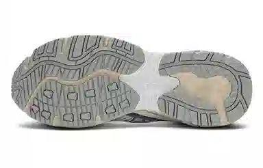 Mizuno Adventure Twe Silver Grey