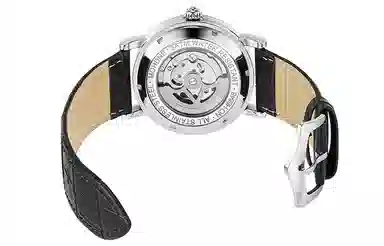 Katie Ermilio 42 KE-Y162QS