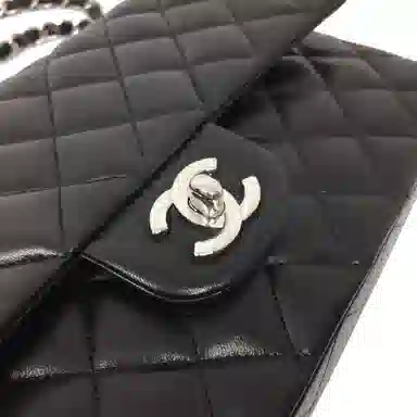 CHANEL Classic Flap CF
