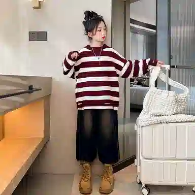 迷乐童堡 童装 洋气儿童加厚打底衫女大童秋冬条纹套头针织衫 女童 酒红色