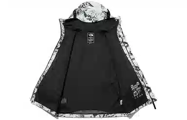 The North Face Gore-Tex 1990 Series