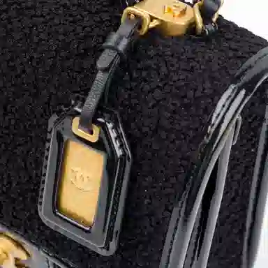 CHANEL Classic Flap Small Black