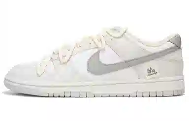 Nike Dunk Low "Neutral Grey"