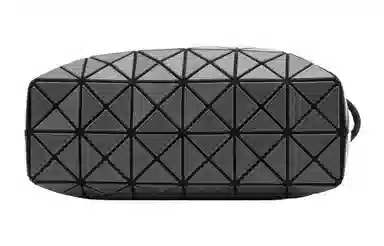 ISSEY MIYAKE LOOP MATTE