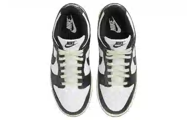 Nike Dunk Low Prm "Vintage Panda"