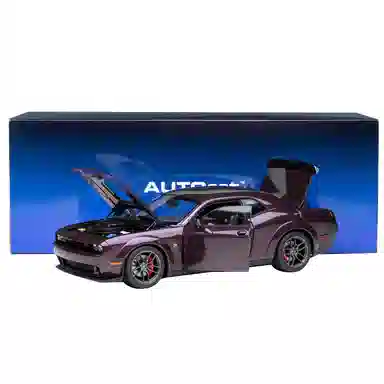 AUTOart 118 RT SCAT PACK WIDEBODY 2022
