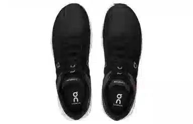 On Cloudflow 4 Black