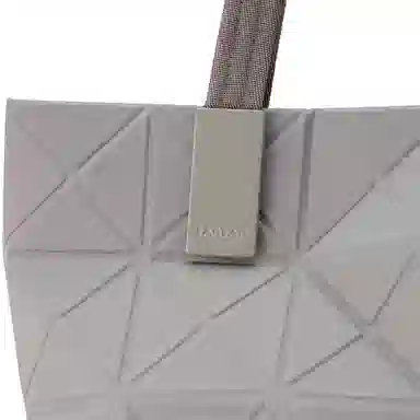 ISSEY MIYAKE Tote