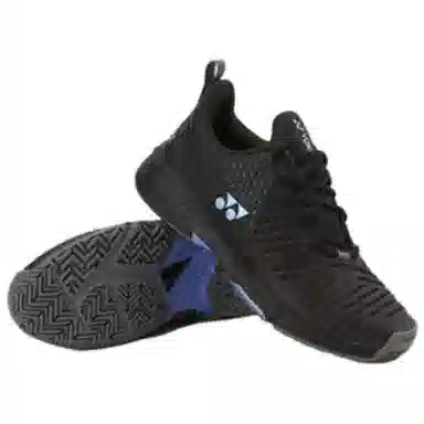 YONEX
