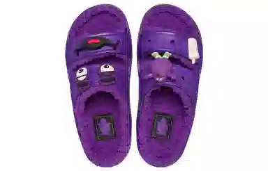 x Crocs