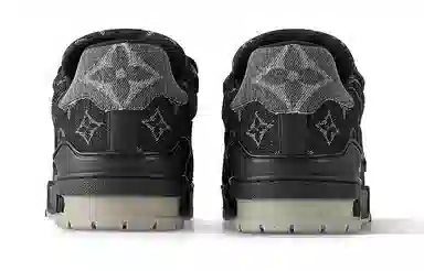 Louis Vuitton Trainer Black