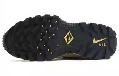 Nike Air Humara Beige Black