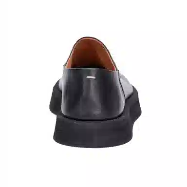 CROOKED CARD Tabi Sneakers