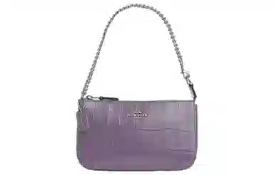 COACH Nolita 19 Logo