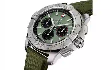 Breitling Avenger