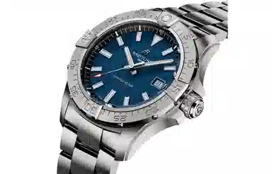 Breitling Avenger A17328101C1A1