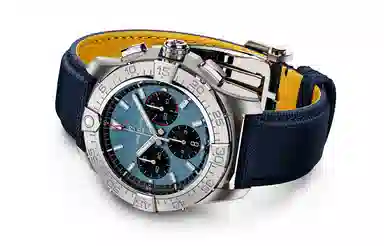 Breitling Avenger AB0147101C1X1