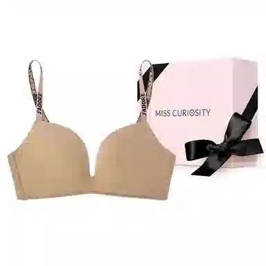 MISS CURIOSITY JADORE