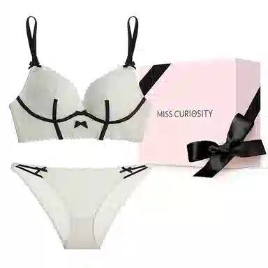 MISS CURIOSITY X 2023